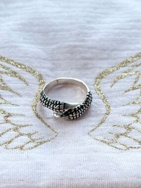 Sterling Silver Claw Wrap Ring - Size 9.5 +